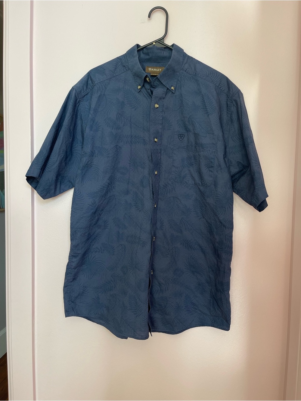Ariat Short-Sleeve Button-Down Shirt in Deep Blue with Subtle Palm Print